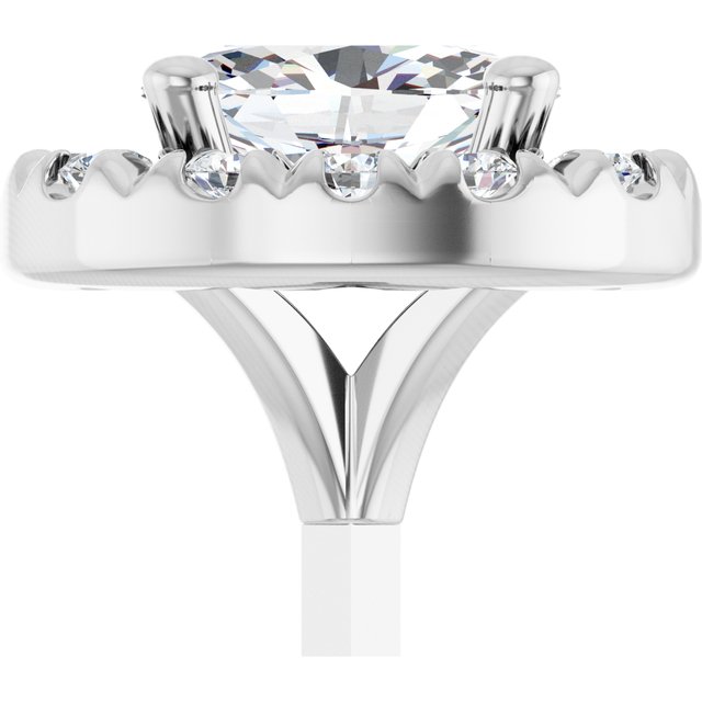 French-Set Halo-Style Peg Setting