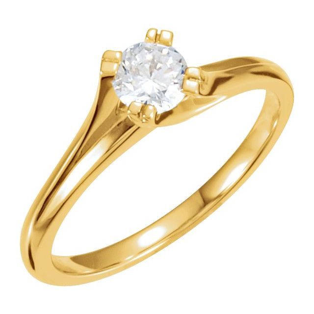 Split-Prong Solitaire Engagement Ring